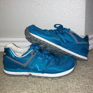 Women New Balance 574 size 8